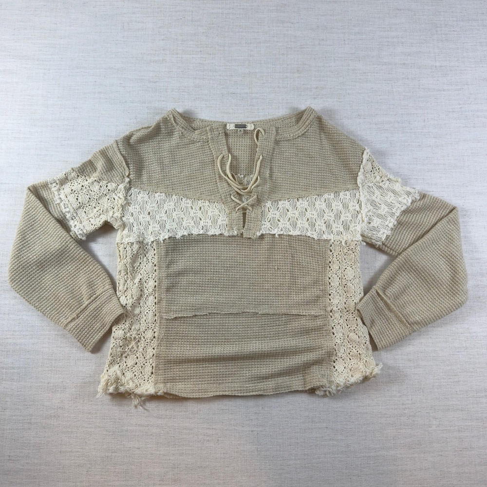 Gimmicks BKE Thermal Lace Up Crochet Panel Top Tan Cream Bohemian Medium